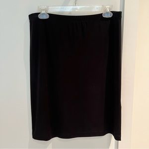 Casual Corner black stretch pencil skirt
